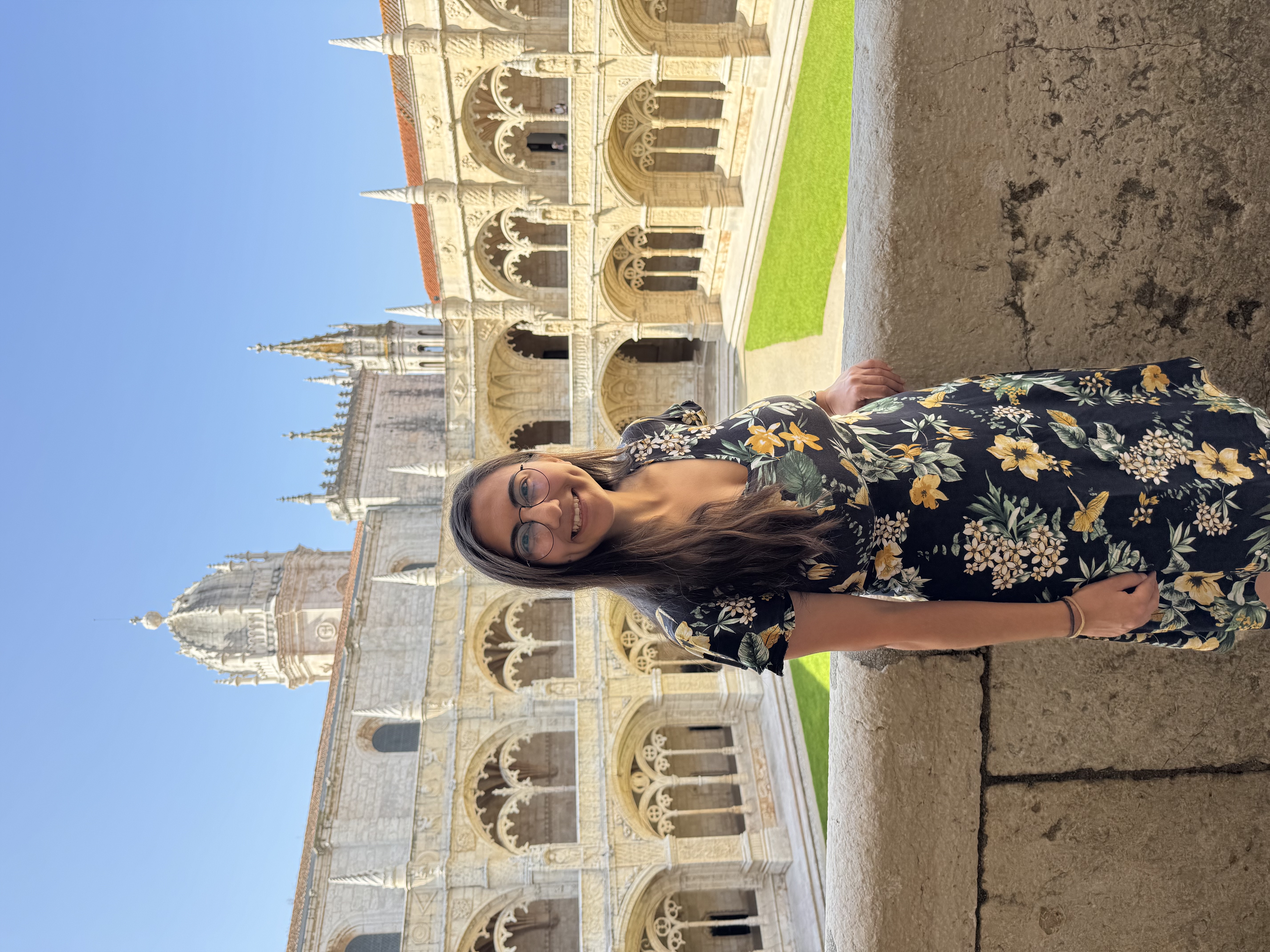 Emine Çalışkan Yılmaz - Psikolojik Danışman